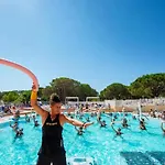 De Rêve Pour 8 Personnes à Oasis Village