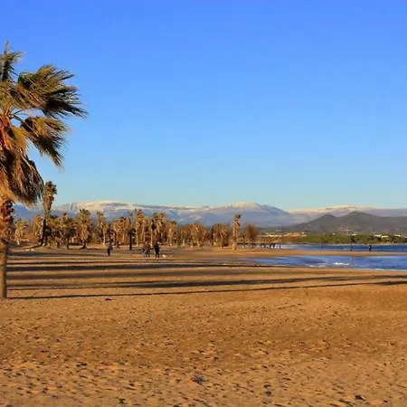 Campsite Revees Pour 8 Personnes A Oasis Village *